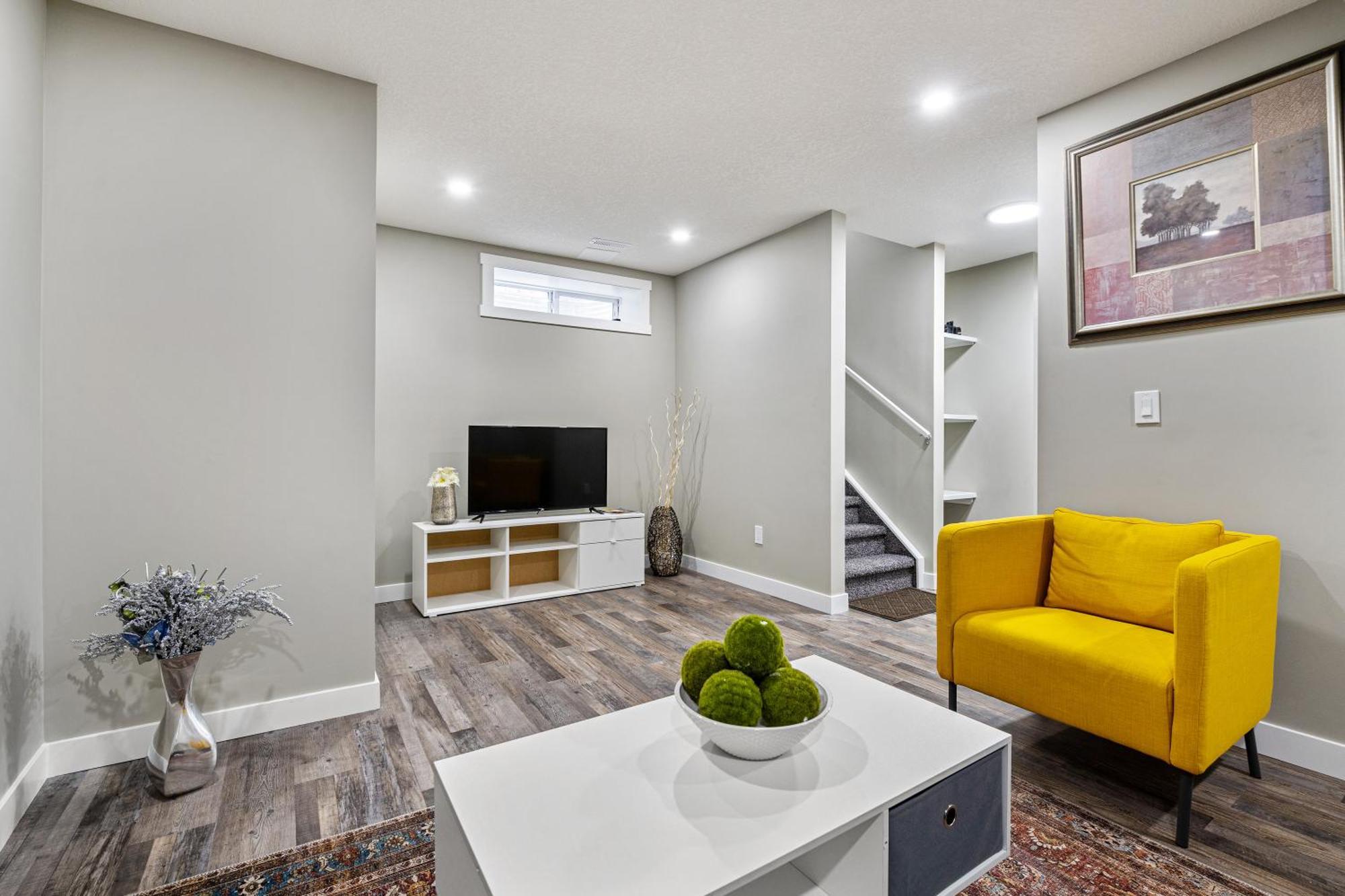 YYC Modern 2 Bedroom Basement Suite With Laundry מראה חיצוני תמונה